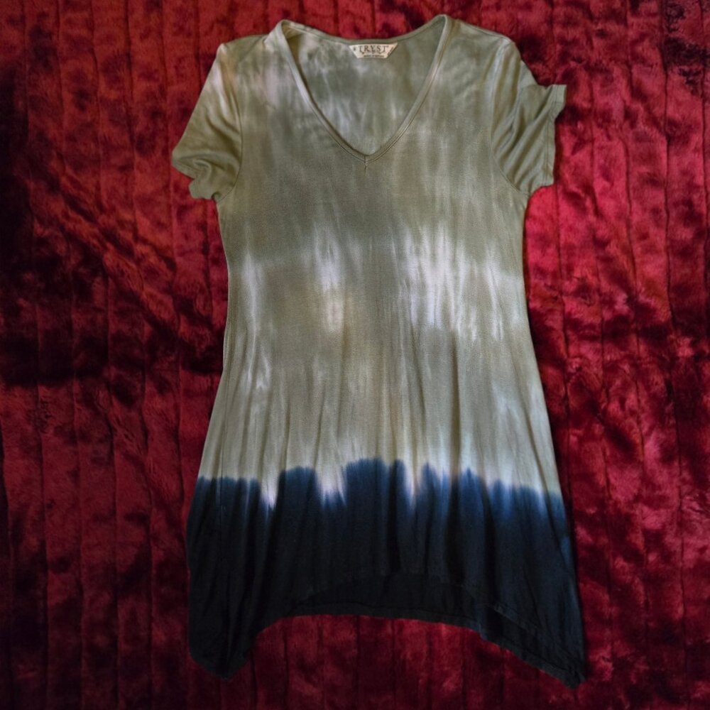 Tryst short sleeve long tie-dye top